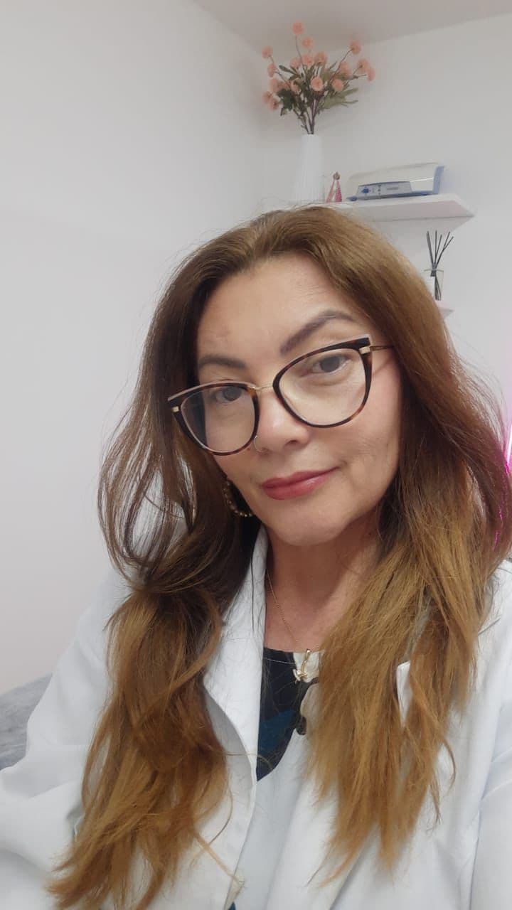 Maria Sonia - Esteticista e Biomédica na Mss Estética